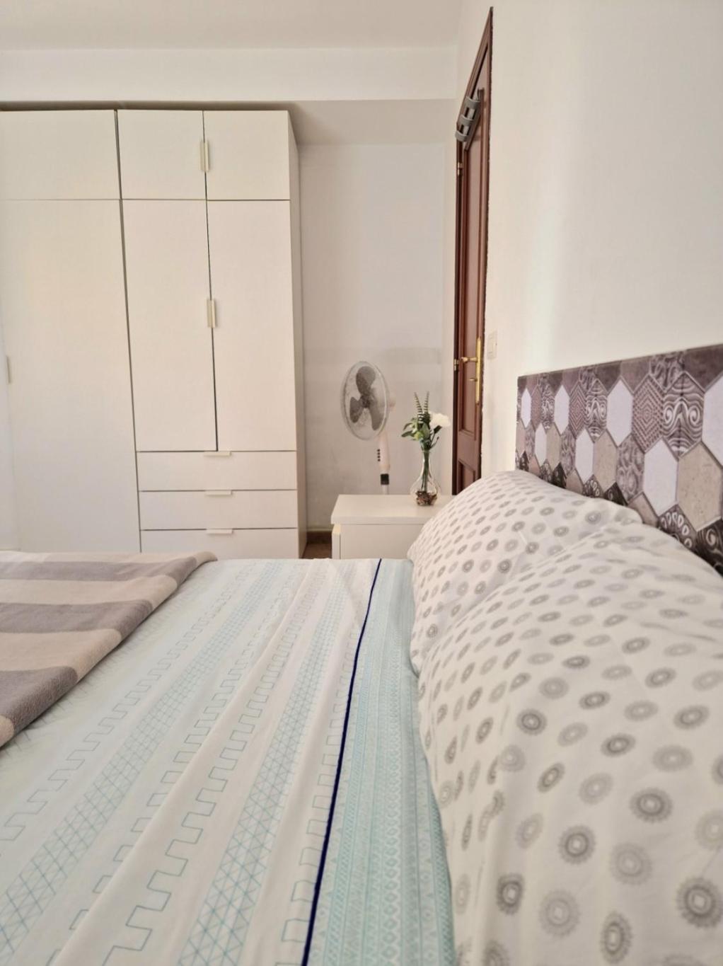 Spacious Independent Chalet Next The Airport - Sea San Isidro  Bagian luar foto